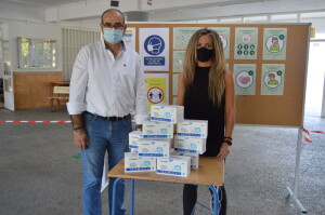 Entrega mascarillas IES Mediterráneo_800