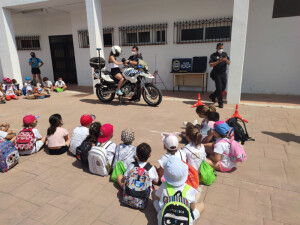 Escuela en la policia