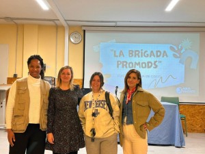 charla agua de coco