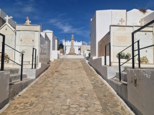 cementerios-2025