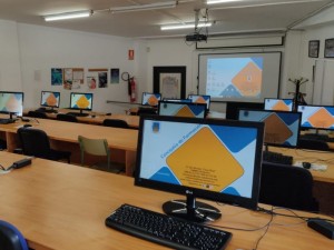 aula-taller-alfabetizacion-digital-2025